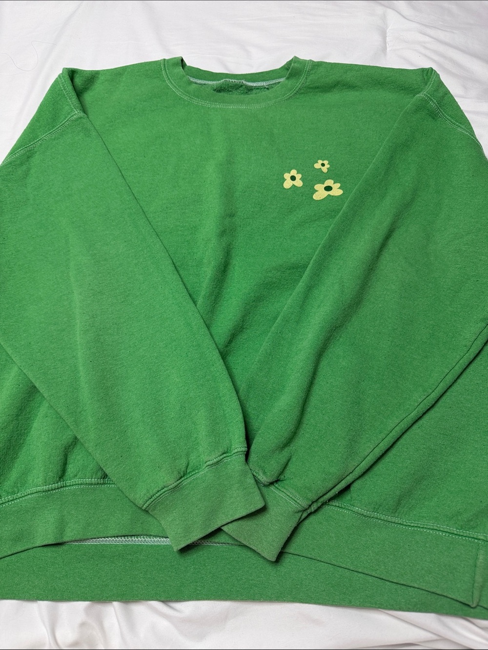 Urban Outfitter’s Trippy Follow Your Soul Oversized Sweatshirt